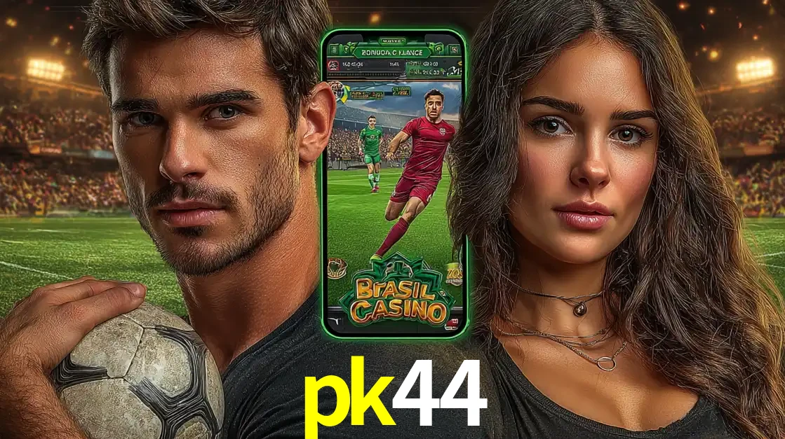 Homem segurando uma bola de futebol e uma mulher ao lado de um smartphone exibindo o jogo de apostas esportivas da pk44. Faça seu palpite no cassino online.